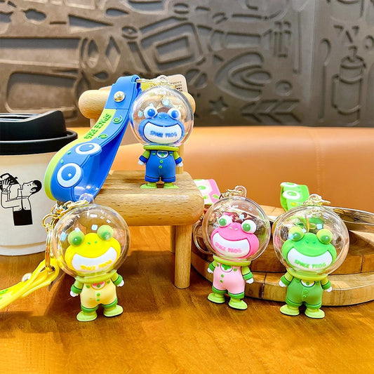 4色 カエルの宇宙飛行士キーホルダー 宇宙飛行士雑貨 カエルアクセサリー かわいいカエル