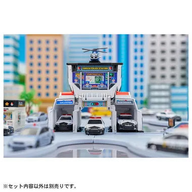 トミカビークルタウン 変形パトロールカー(トミカ付き)
