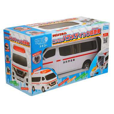 ニッサンパラメディック救急車