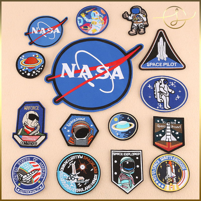 【16種】宇宙飛行士 惑星 ロケット 刺繍ワッペン アイロンワッペン アップリケ アイロン接着 ハンドメイド