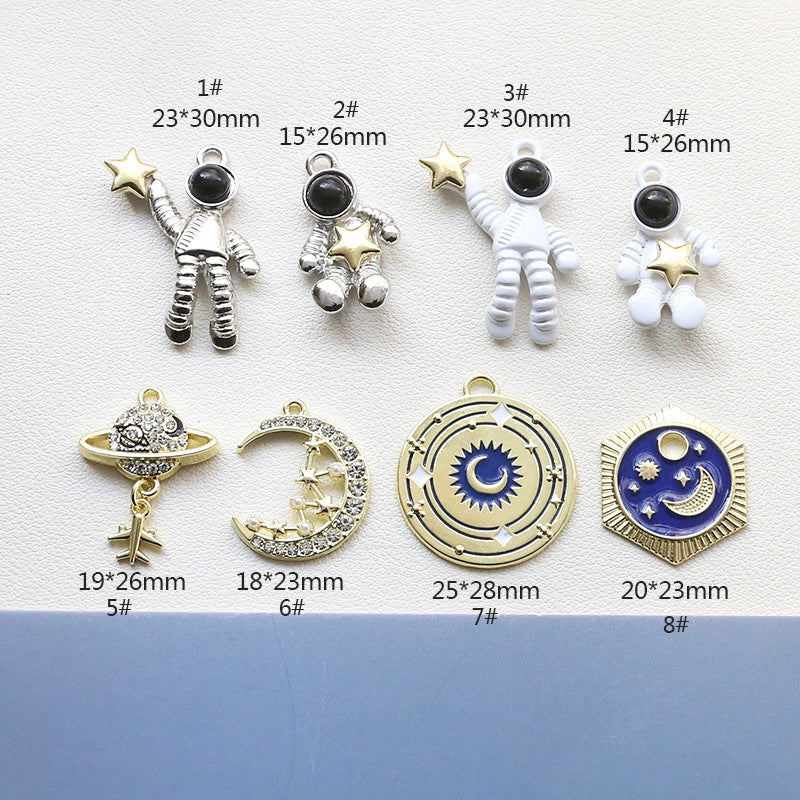 アクセサリーパーツ 宇宙飛行士 ハンドメイド スター 金属チャーム 星 メタルチャーム メタルパーツ