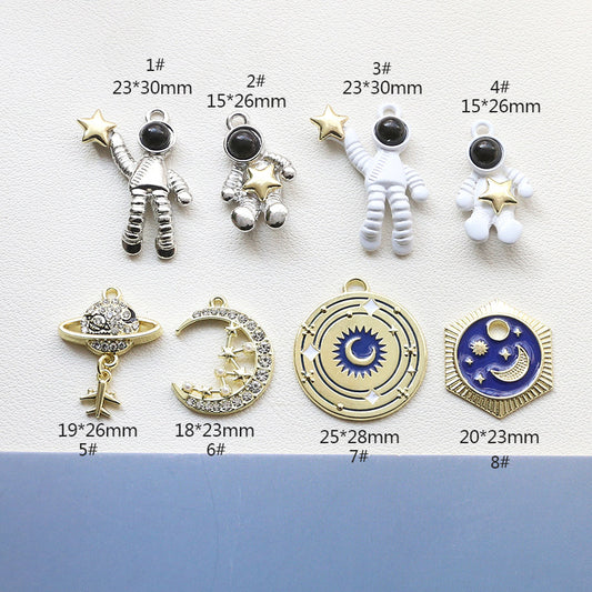 アクセサリーパーツ 宇宙飛行士 ハンドメイド スター 金属チャーム 星 メタルチャーム メタルパーツ