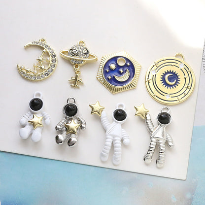 アクセサリーパーツ 宇宙飛行士 ハンドメイド スター 金属チャーム 星 メタルチャーム メタルパーツ