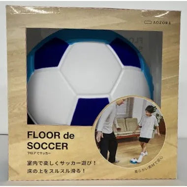 AJP-11 フロアーでサッカー