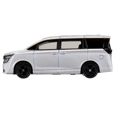No.93 日産 エルグランド