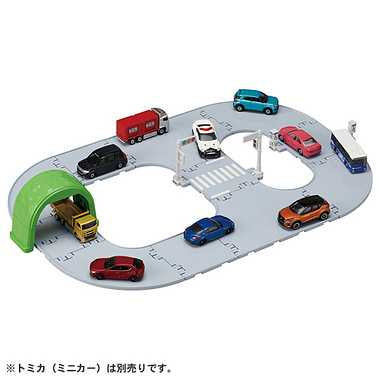トミカタウン　くみかえかんたん！ベーシックどうろセット