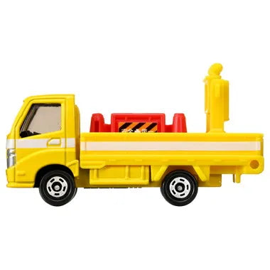No.82 道路保安用品運搬トラック
