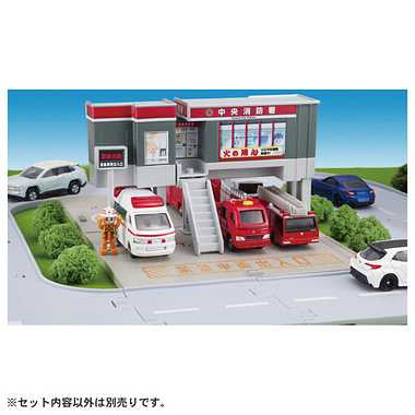 トミカタウン　消防署（消防士付き）