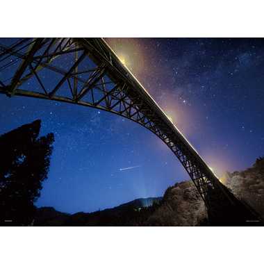 05-1073 青雲橋と天の川、流星（宮崎）