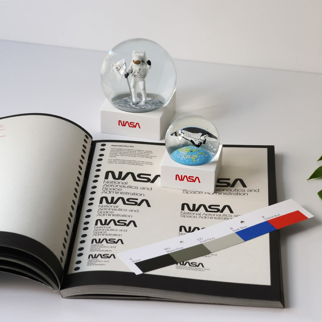 NASA スノーグローブ スペースシャトル 65mm