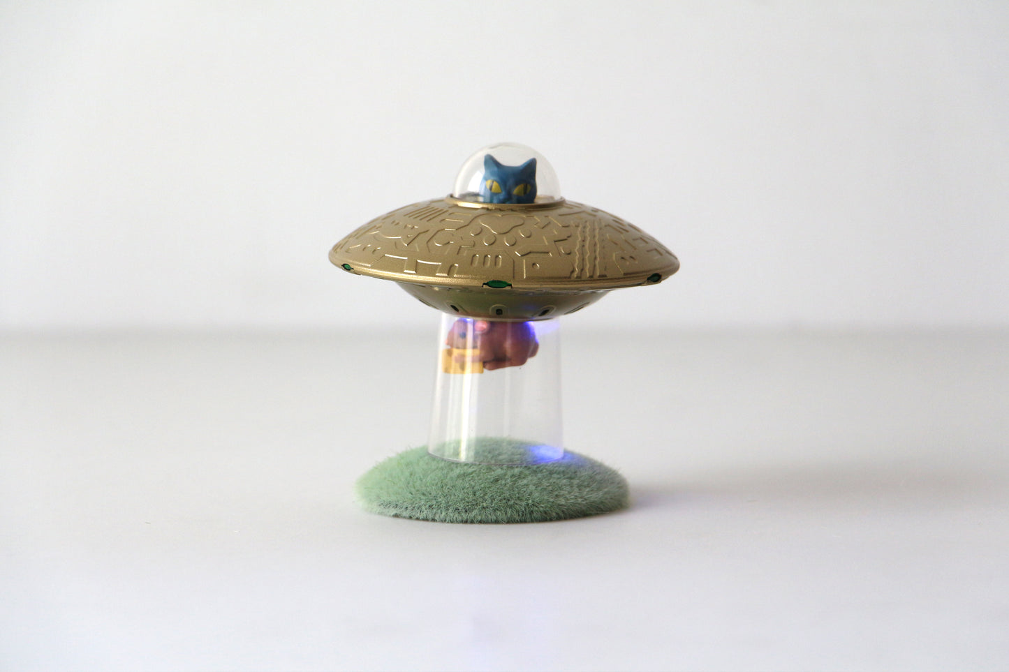UFO玩具＆ブック キャット・インベーション（UFO猫誘拐）